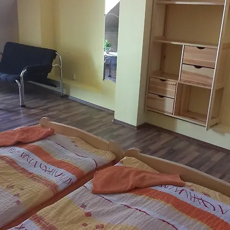 Marina Pri Slovenskej Restauracii 3*