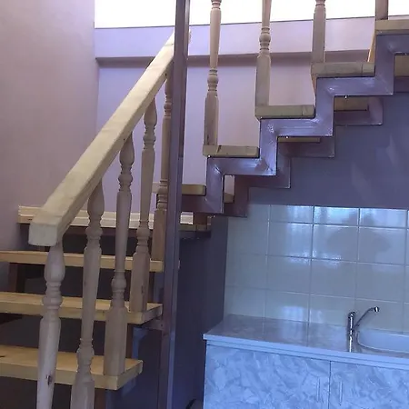 Marina Pri Slovenskej Restauracii Brezno