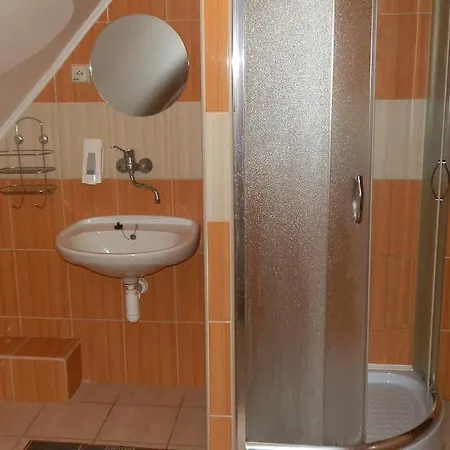 Marina Pri Slovenskej Restauracii Maison d'hôtes 3*