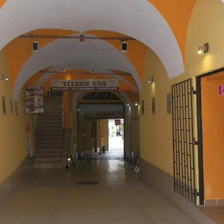 Marina Pri Slovenskej Restauracii 3* Brezno