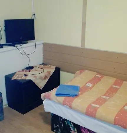 Marina Pri Slovenskej Restauracii Brezno