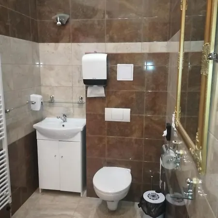 Marina Pri Slovenskej Restauracii Maison d'hôtes