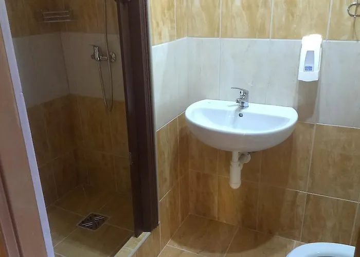 Marína Pri Slovenskej Reštaurácii 3*