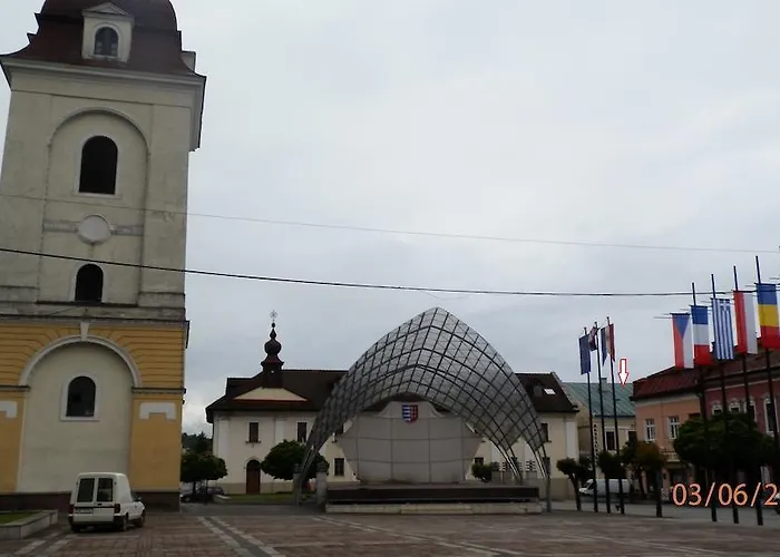 Marína Pri Slovenskej Reštaurácii Affittacamere
